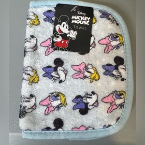 Disney Mickey Mouse microfiber Towel - Multicolor
